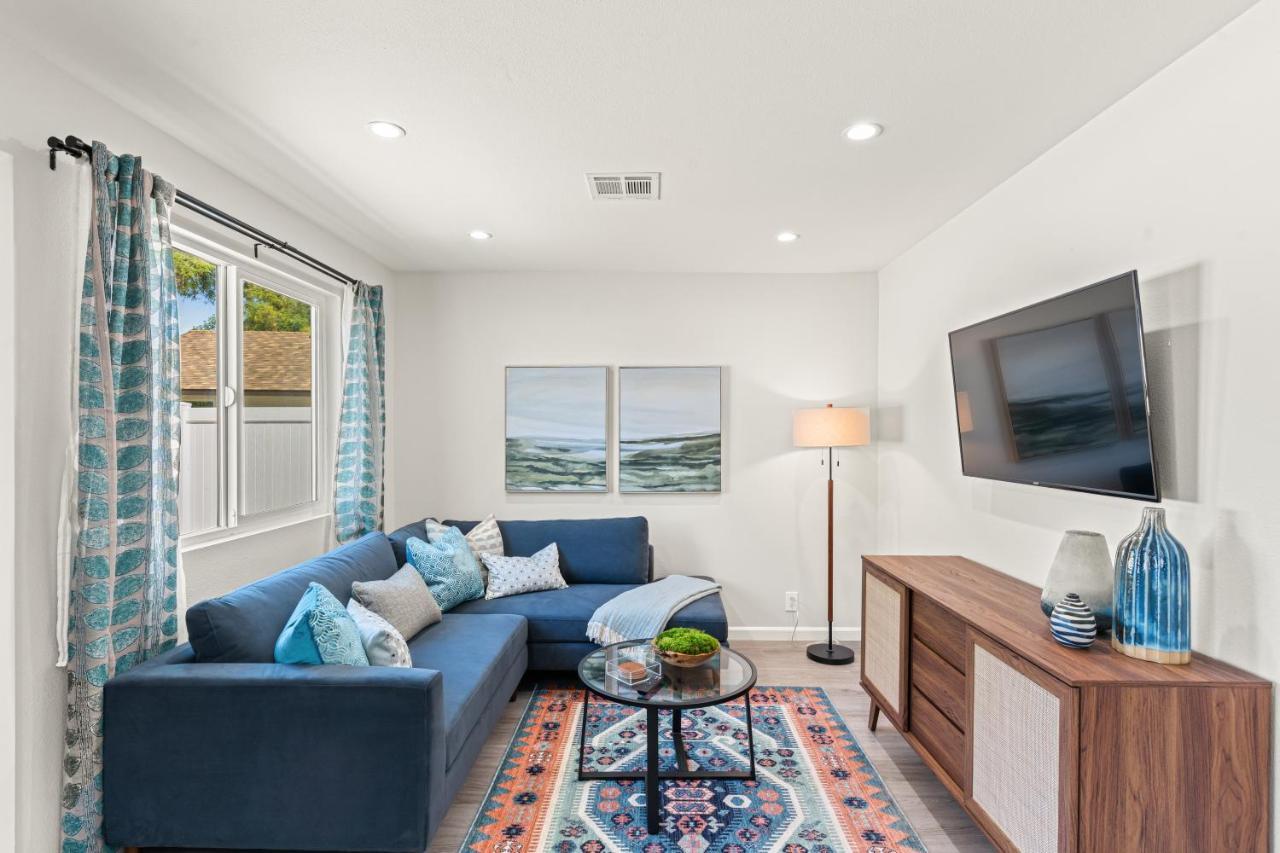 Estepa Unit #3 By Pmi Thousand Oaks Exterior foto